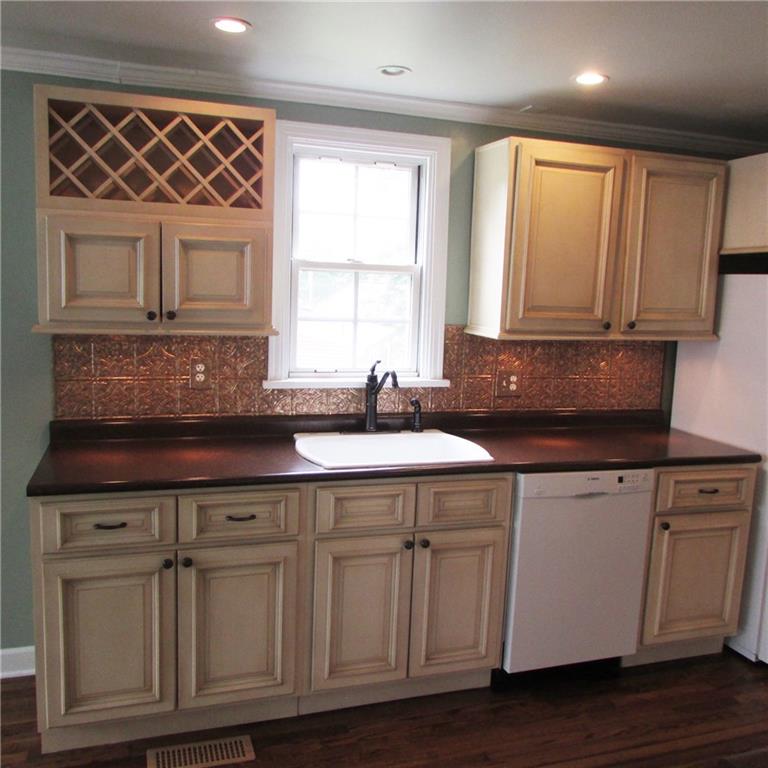 501 Nichols Road Pittsburgh, PA 15237 - Photo 9 of 24