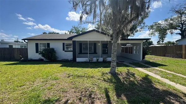 $1,850 | 13920 3rd Street, Dade City, FL 33525