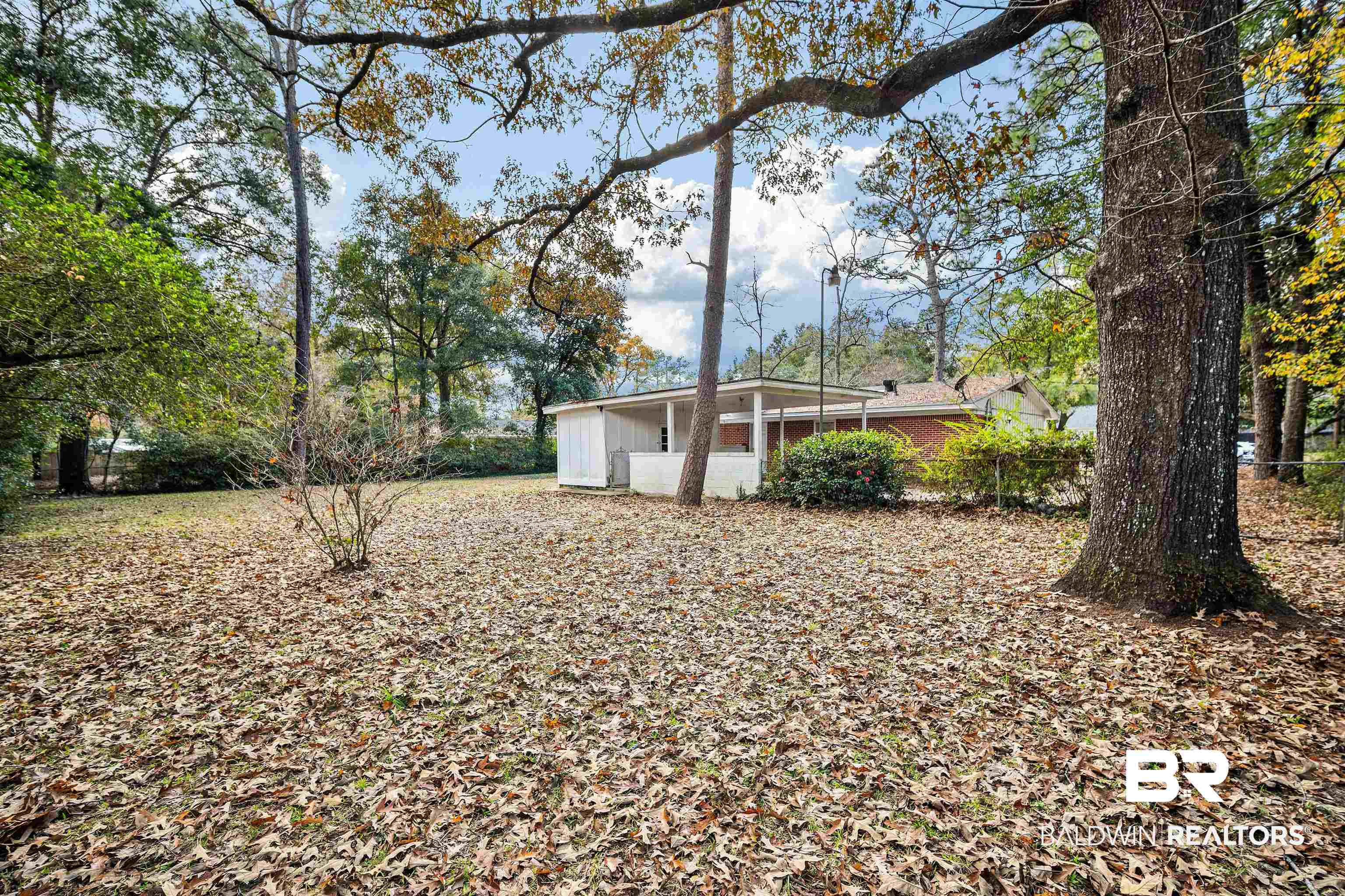 816 East Montfort Road Mobile, AL 36608 - Photo 24 of 24 View of back yard
