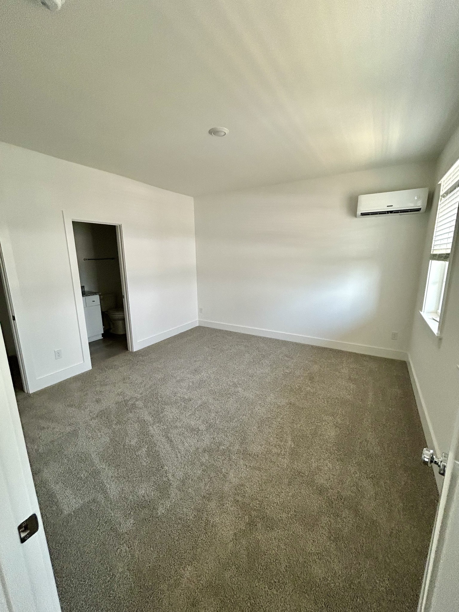 326 B Mulberry Terrace Madison, TN 37115 - Photo 12 of 21 an empty room with windows