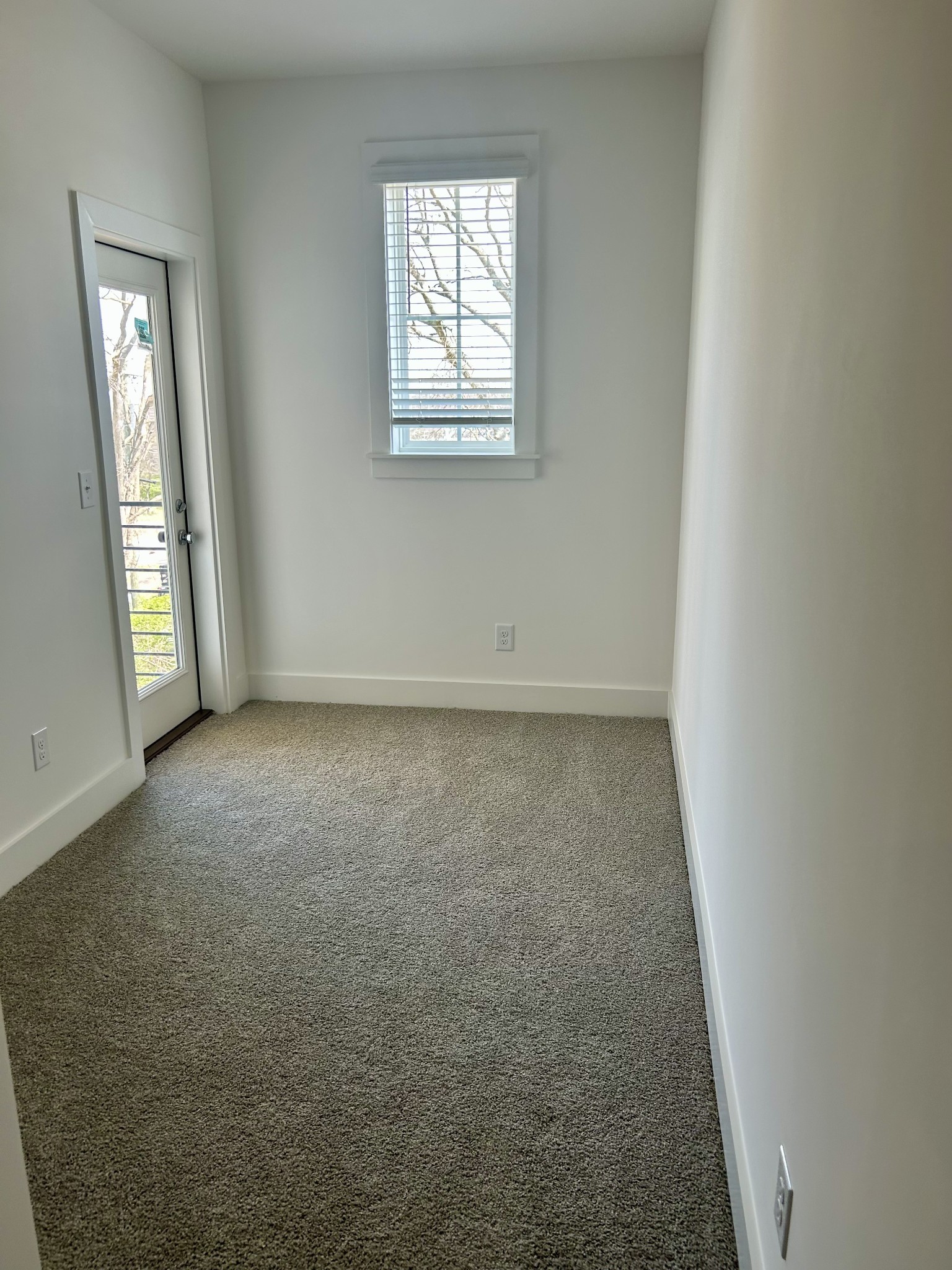 326 B Mulberry Terrace Madison, TN 37115 - Photo 14 of 21 an empty room with windows