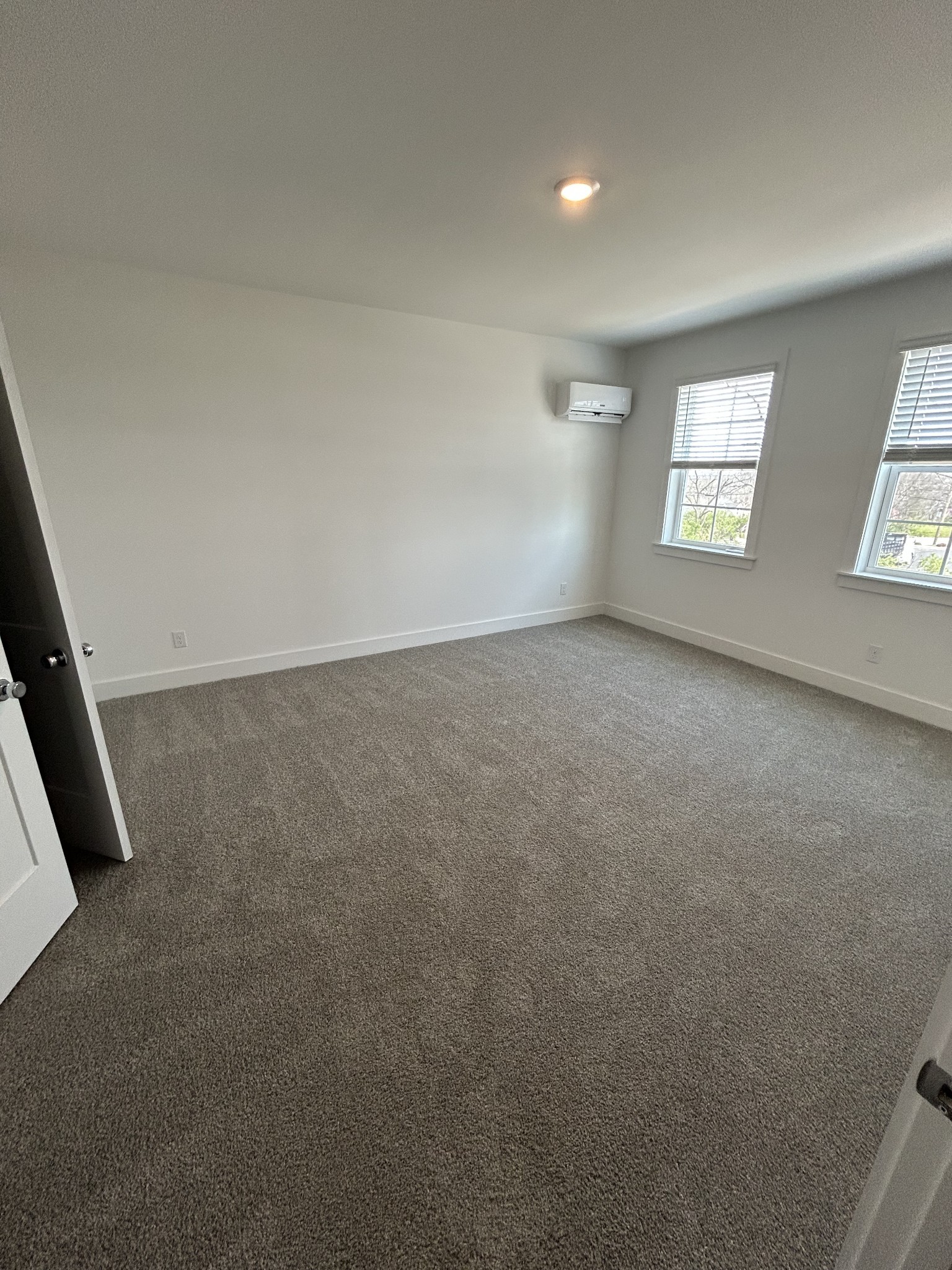 326 B Mulberry Terrace Madison, TN 37115 - Photo 8 of 21 an empty room with windows