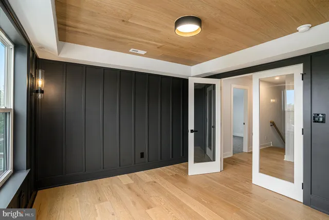 $989,999 | 1 Woodbrook Lane, Plymouth Meeting, PA 19462