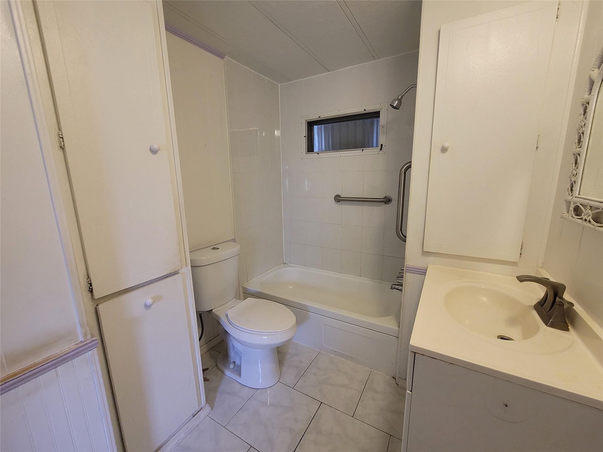 10550 West State Road 84 Davie, FL 33324 - Photo 13 of 23 Photo 13