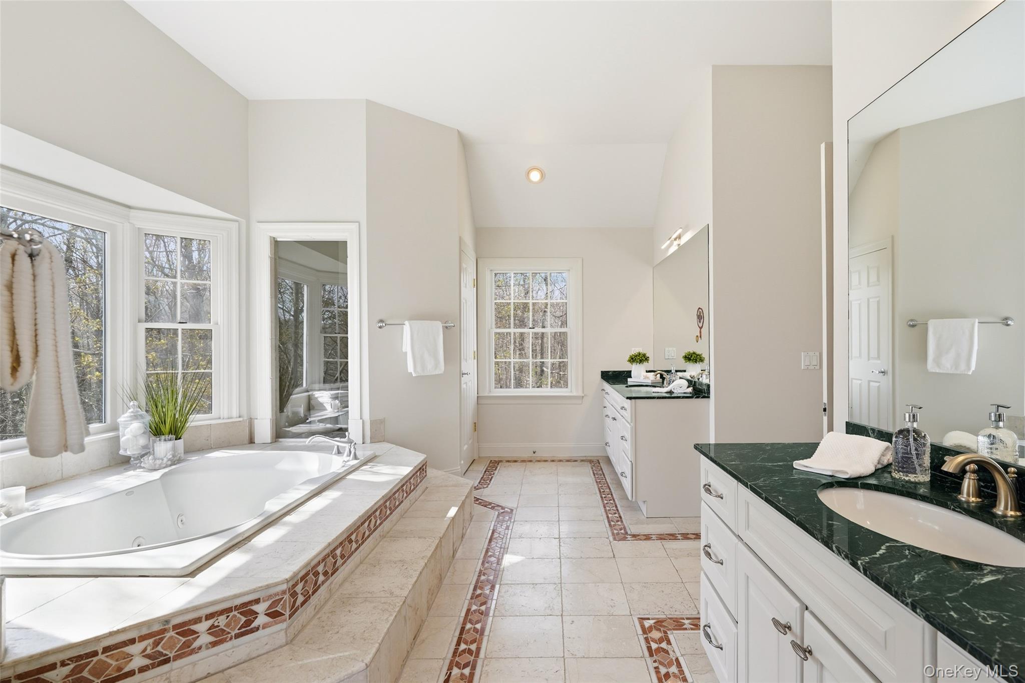 10 Samuel Dann Way Pound Ridge, NY 10576 - Photo 15 of 31