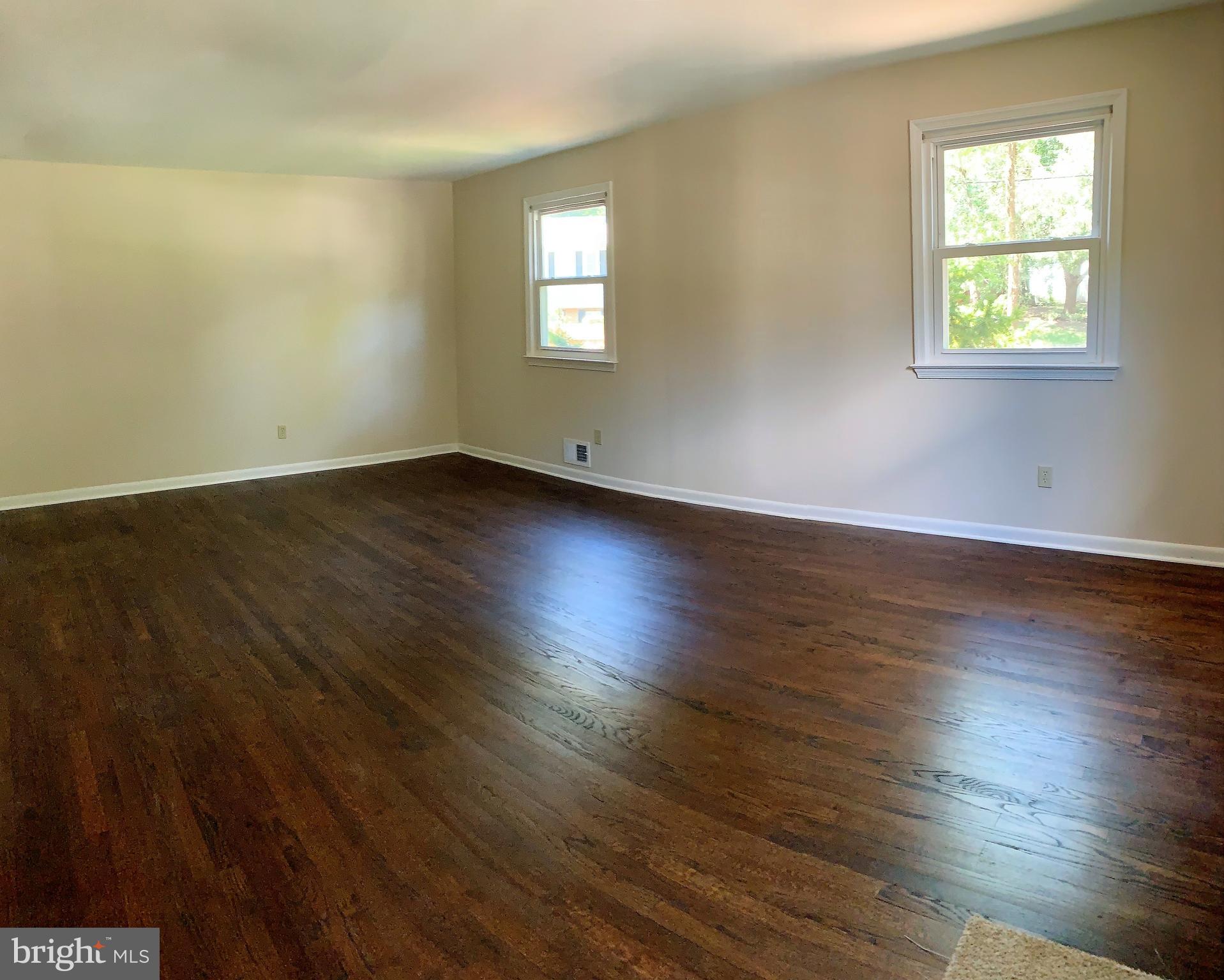 1606 Cambridge Road Edgewater, MD 21037 - Photo 13 of 32