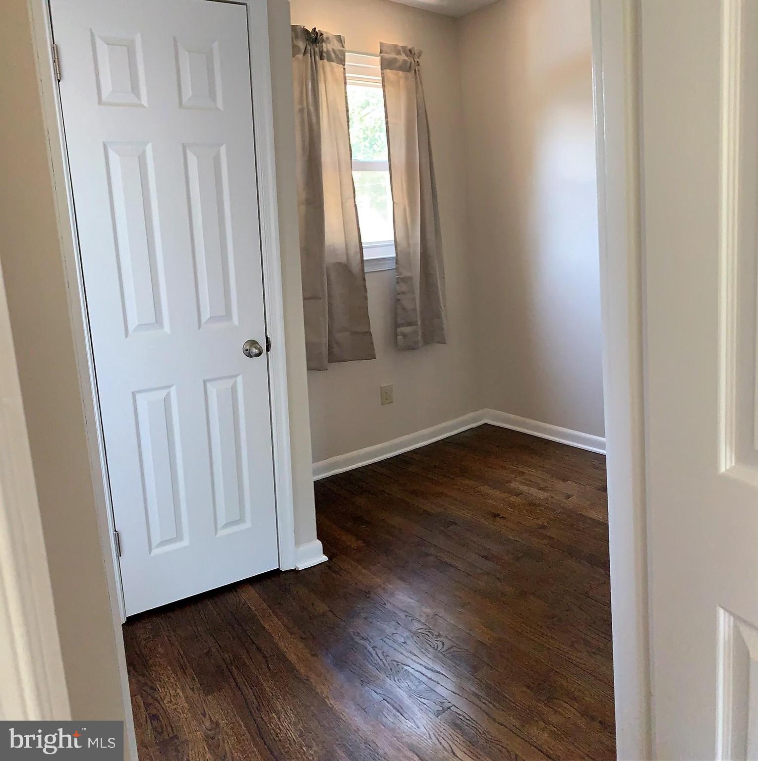 1606 Cambridge Road Edgewater, MD 21037 - Photo 16 of 32