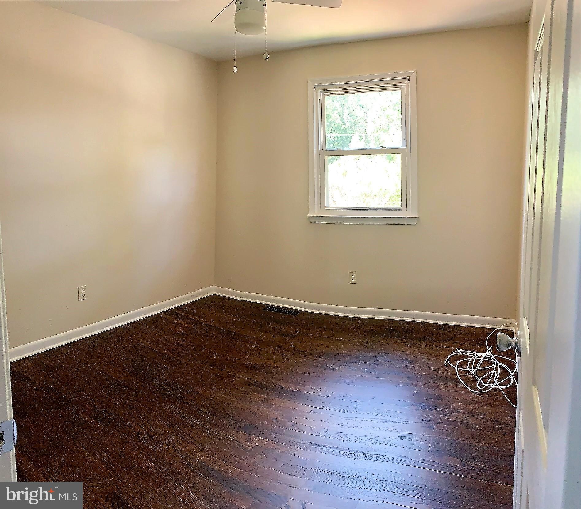 1606 Cambridge Road Edgewater, MD 21037 - Photo 24 of 32