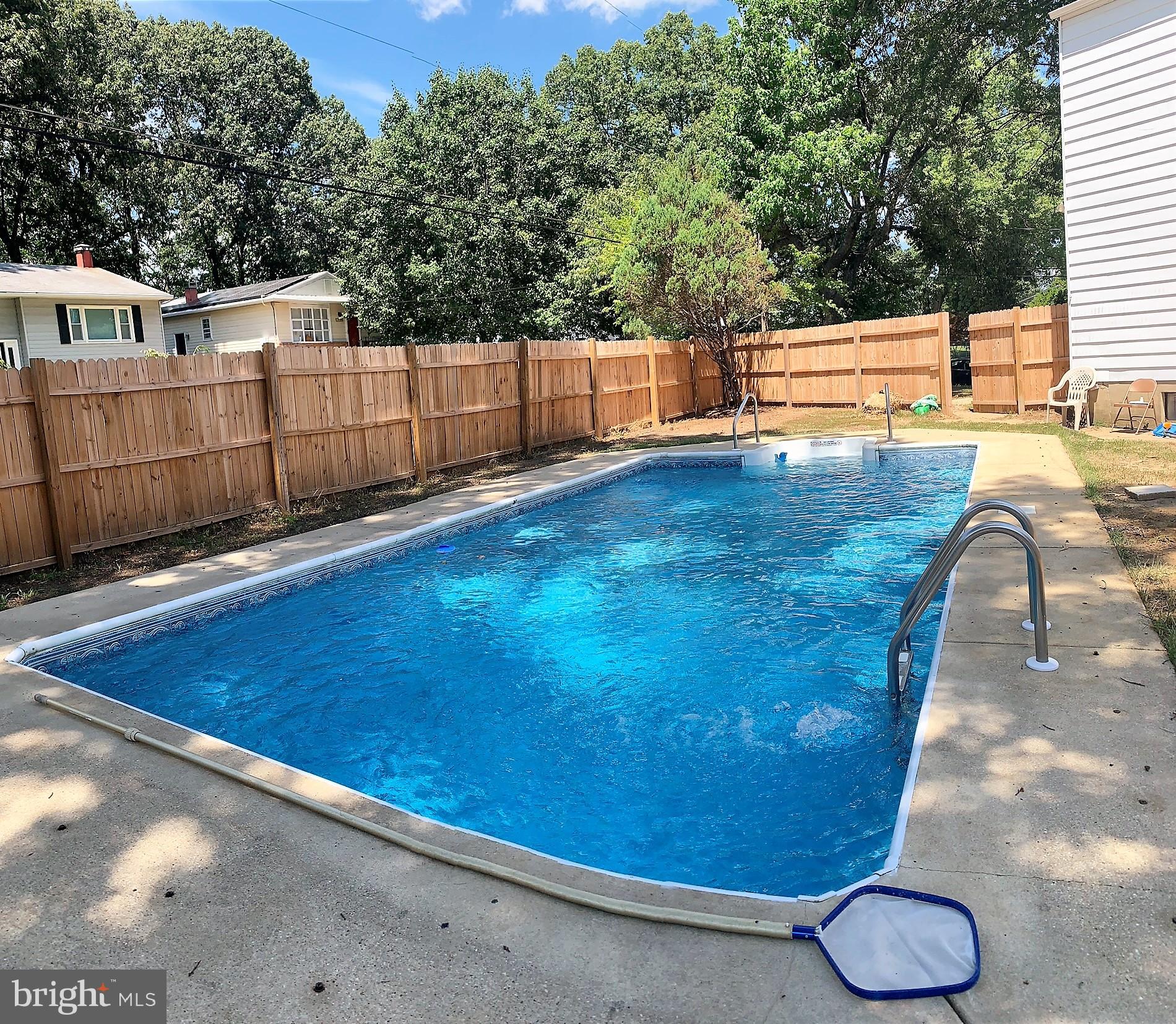 1606 Cambridge Road Edgewater, MD 21037 - Photo 6 of 32