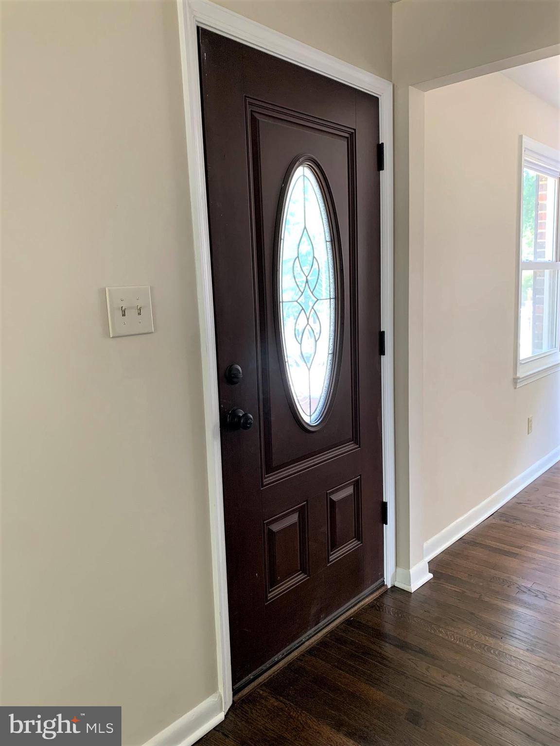1606 Cambridge Road Edgewater, MD 21037 - Photo 8 of 32