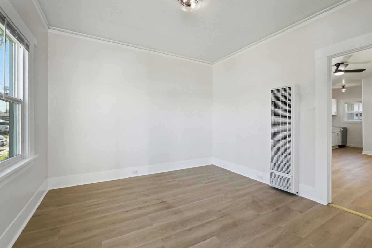 338 Garretson Avenue Rodeo, CA 94572 - Photo 4 of 27