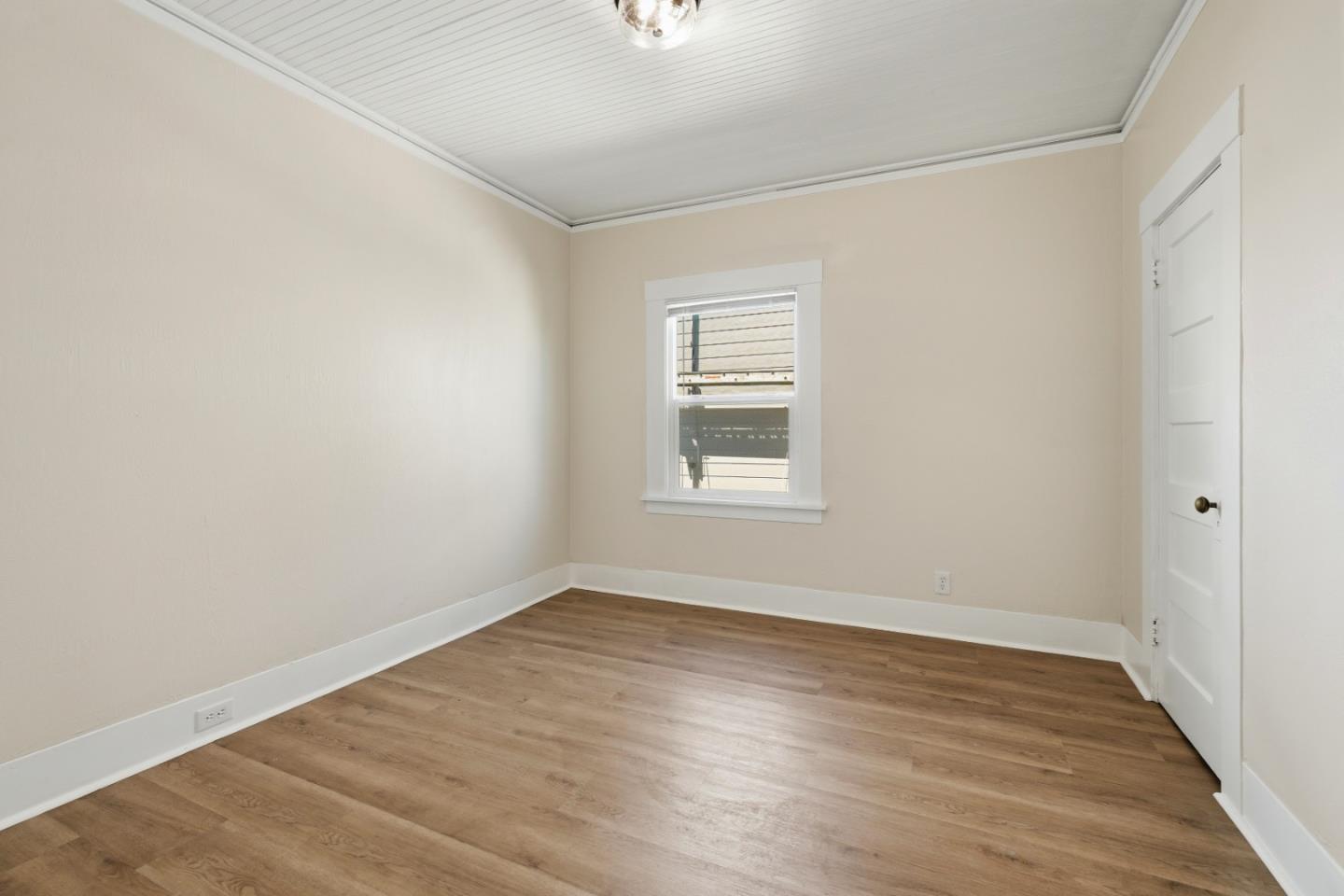 338 Garretson Avenue Rodeo, CA 94572 - Photo 9 of 27