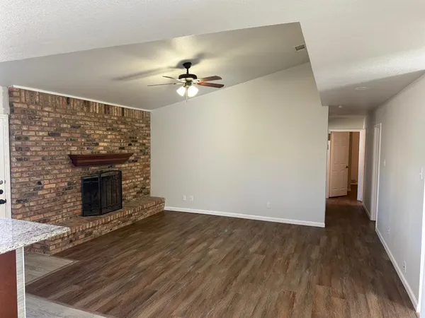 $2,150 | 1621 Lorraine Drive, Plano, TX 75074