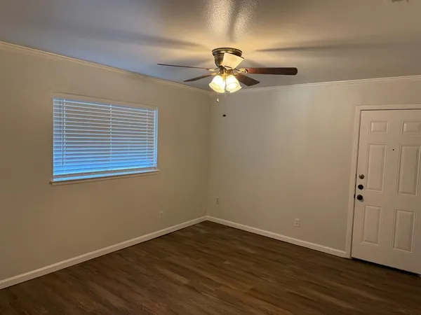$2,150 | 1621 Lorraine Drive, Plano, TX 75074