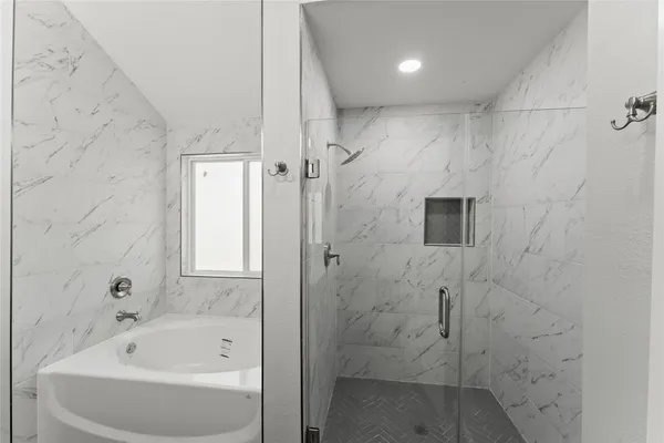 $2,550 | 4826 Brooklawn Drive, Houston, TX 77066