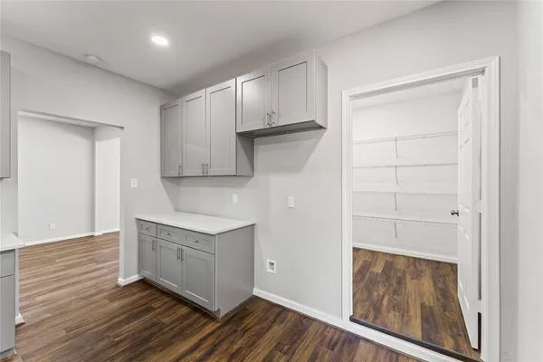 $2,450 | 4826 Brooklawn Drive, Houston, TX 77066