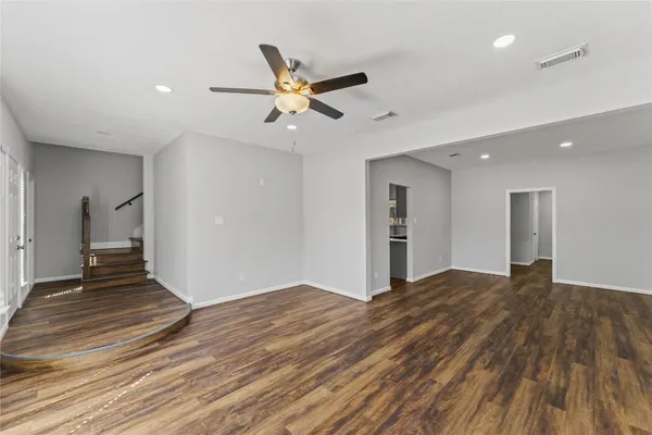 $2,450 | 4826 Brooklawn Drive, Houston, TX 77066