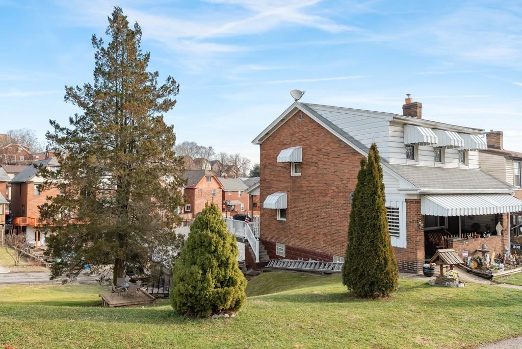 203 East Garden Road Pittsburgh, PA 15227 - Photo 3 of 23 Gallery Image 3
