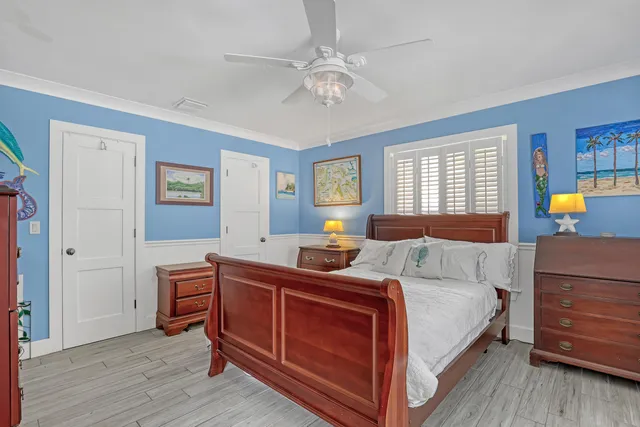 $1,995,000 | 219 Claremont Lane, Palm Beach Shores, FL 33404