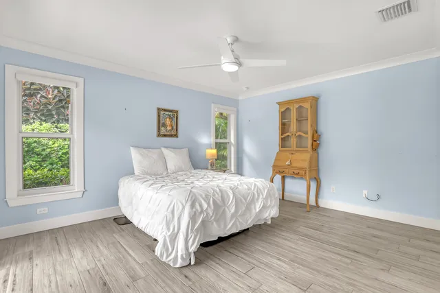 $1,995,000 | 219 Claremont Lane, Palm Beach Shores, FL 33404