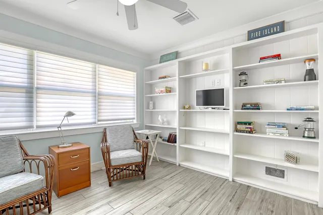 $1,995,000 | 219 Claremont Lane, Palm Beach Shores, FL 33404