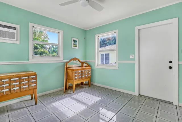 $1,995,000 | 219 Claremont Lane, Palm Beach Shores, FL 33404