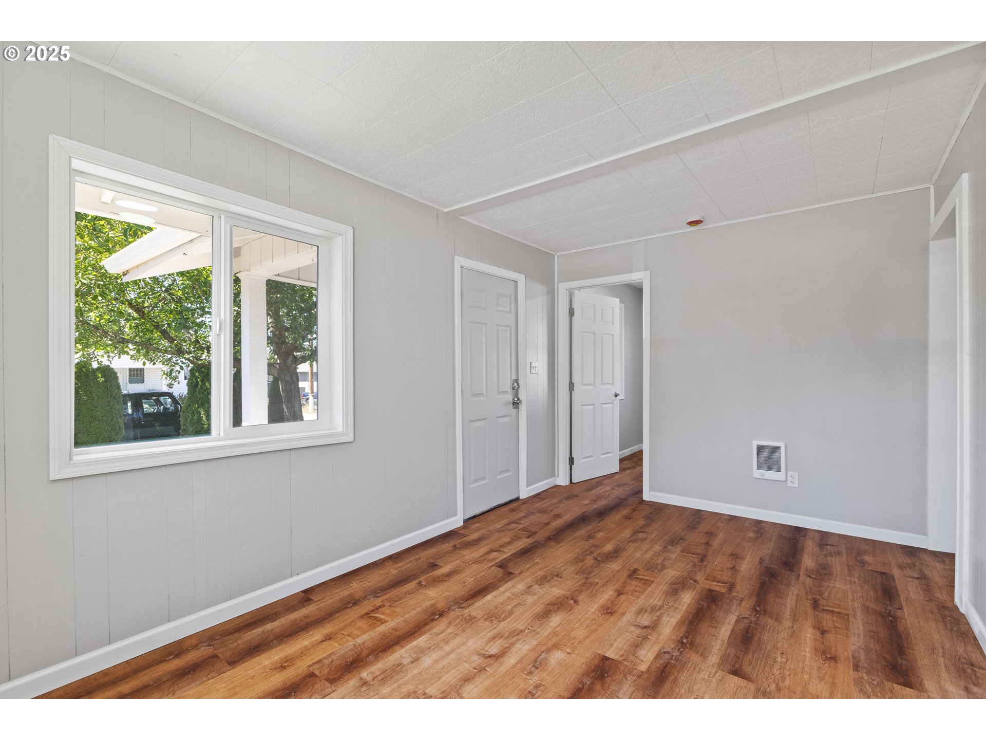 63755 Flanagan Road Coos Bay, OR 97420 - Photo 5 of 28 Gallery Image 5