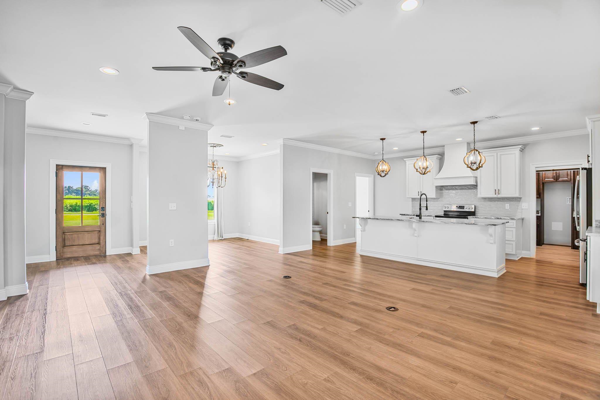 14951 County Road 83 Elberta, AL 36530 - Photo 12 of 71 Living Room