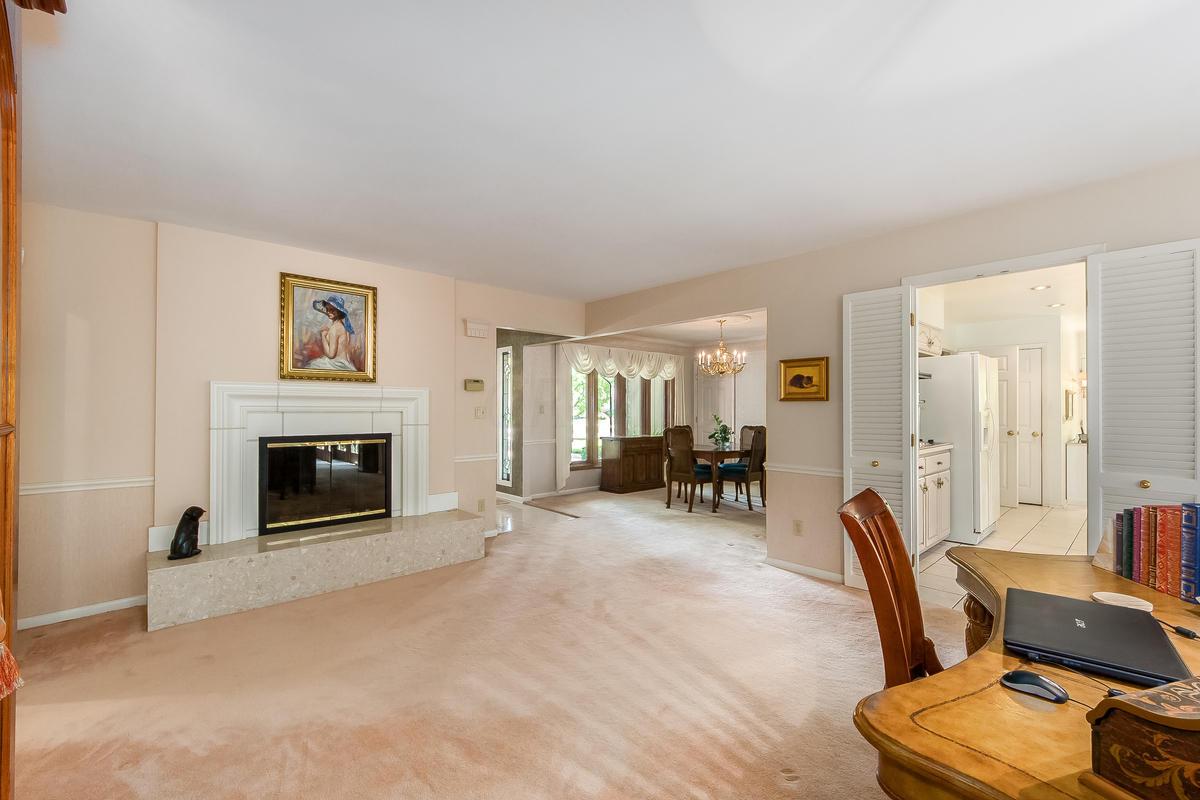 4331 Camborne Road Columbus, OH 43220 - Photo 14 of 30