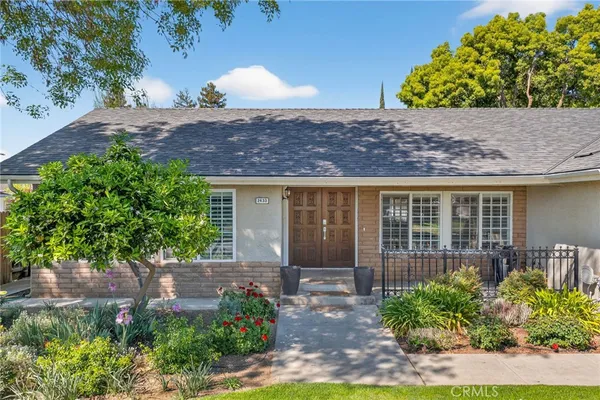 $525,000 | 2433 West 3rd Street, Madera, CA 93637