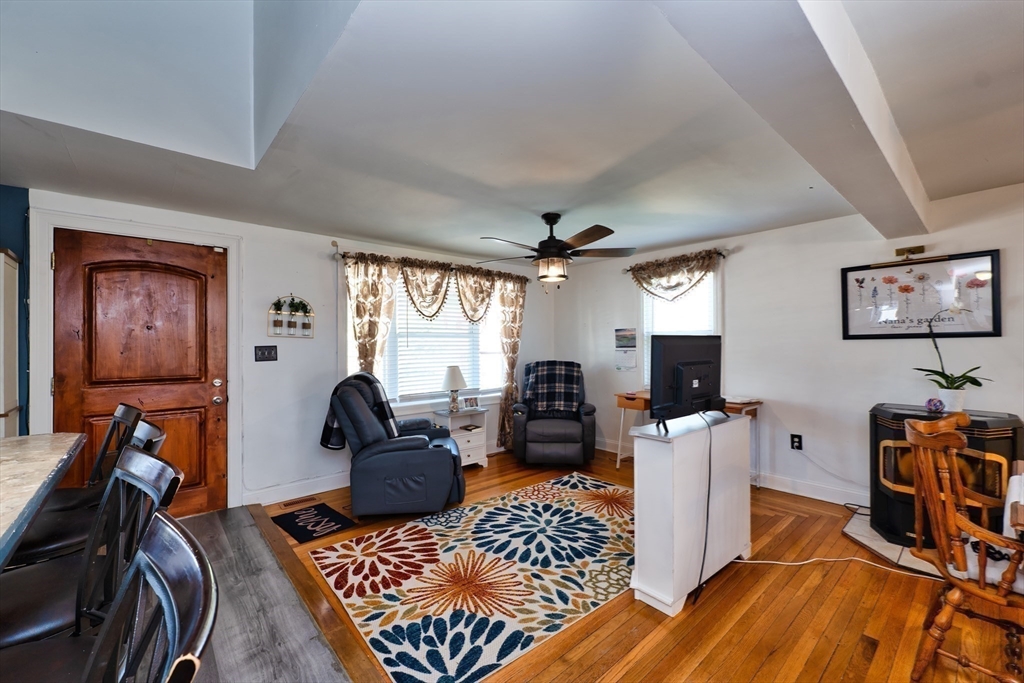 235 Chavenson Street Fall River, MA 02723 - Photo 13 of 38