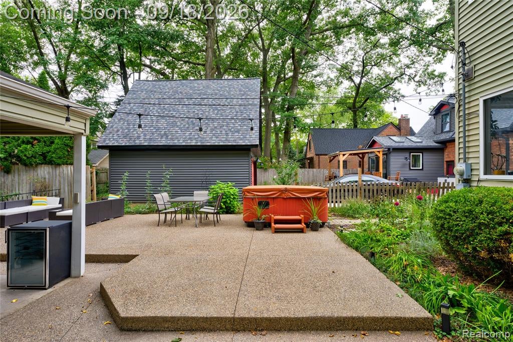 88 Amherst Road Pleasant Ridge, MI 48069 - Photo 63 of 71 Gallery Image 63