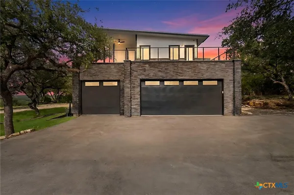 $840,000 | 109 Pond View Court, Spring Branch, TX 78070