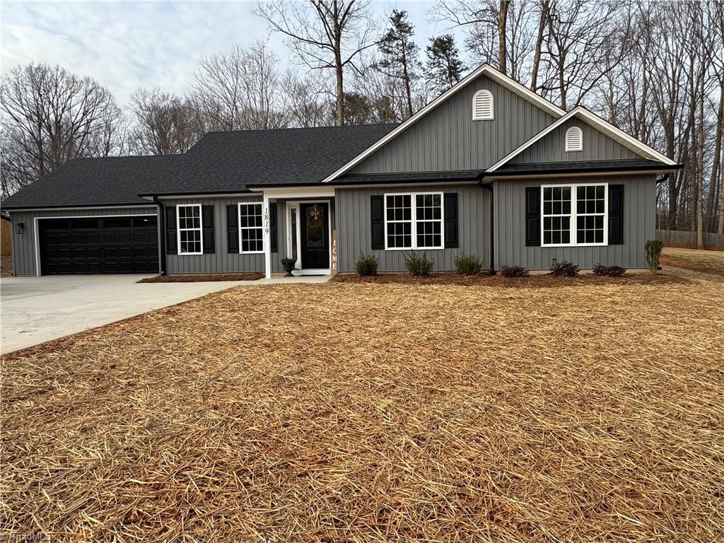 1819 River Dale Road Pfafftown, NC 27040 - Photo 1 of 45 Gallery Image 1