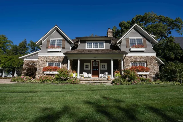 $7,200,000 | 10712 North Southshore Drive, Syracuse, IN 46567