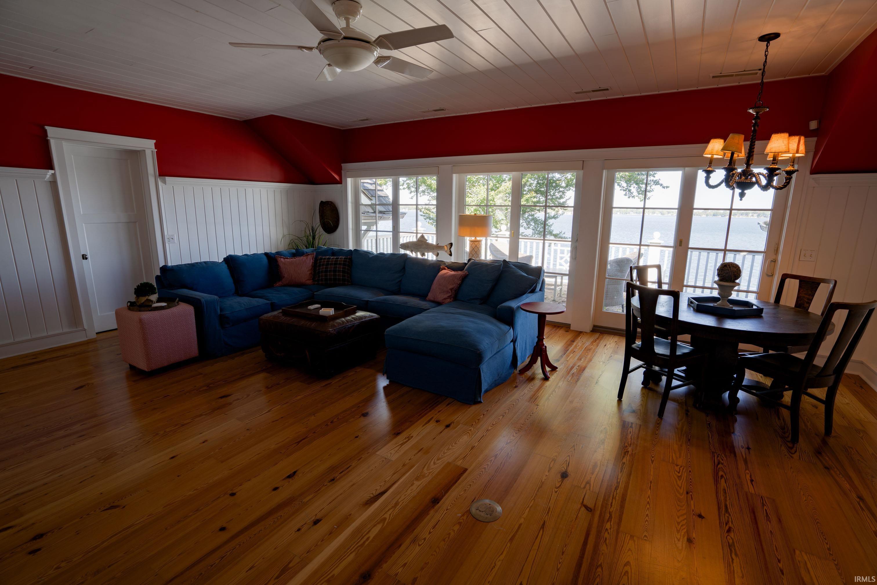 10712 North Southshore Drive Syracuse, IN 46567 - Photo 20 of 36