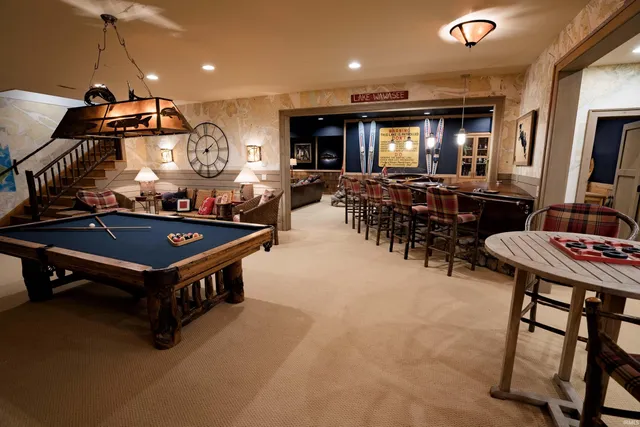 $7,200,000 | 10712 North Southshore Drive, Syracuse, IN 46567