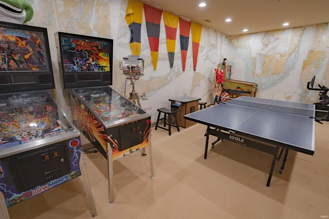 $7,200,000 | 10712 North Southshore Drive, Syracuse, IN 46567