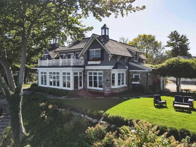 $7,200,000 | 10712 North Southshore Drive, Syracuse, IN 46567