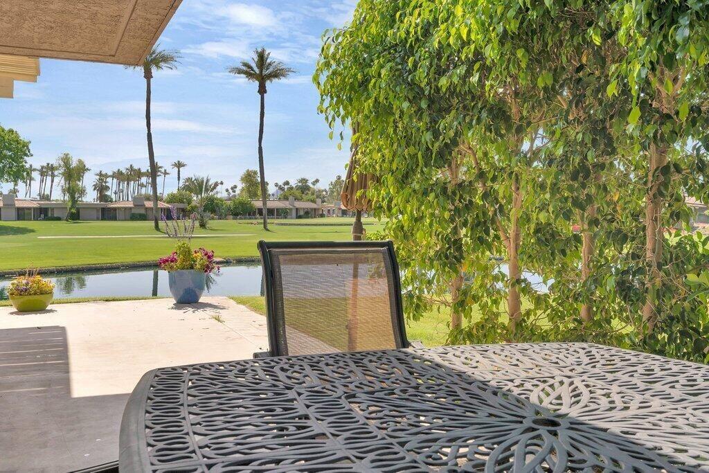 6 Barnard Court Rancho Mirage, CA 92270 - Photo 45 of 50 a view of a patio with a yard