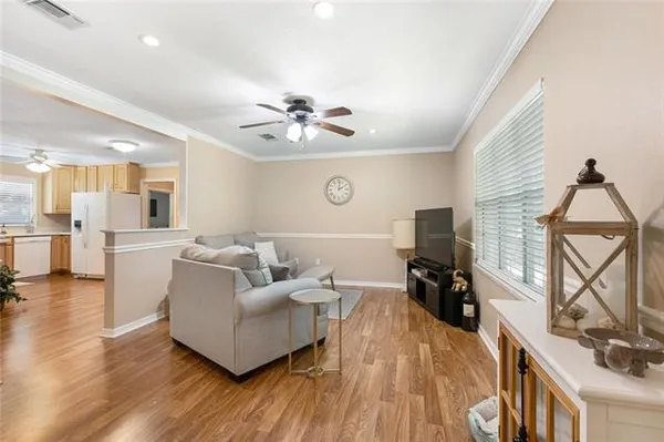 $2,200 | 223 Robin Hood Drive, Covington, LA 70433