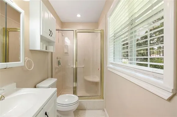 $2,200 | 223 Robin Hood Drive, Covington, LA 70433