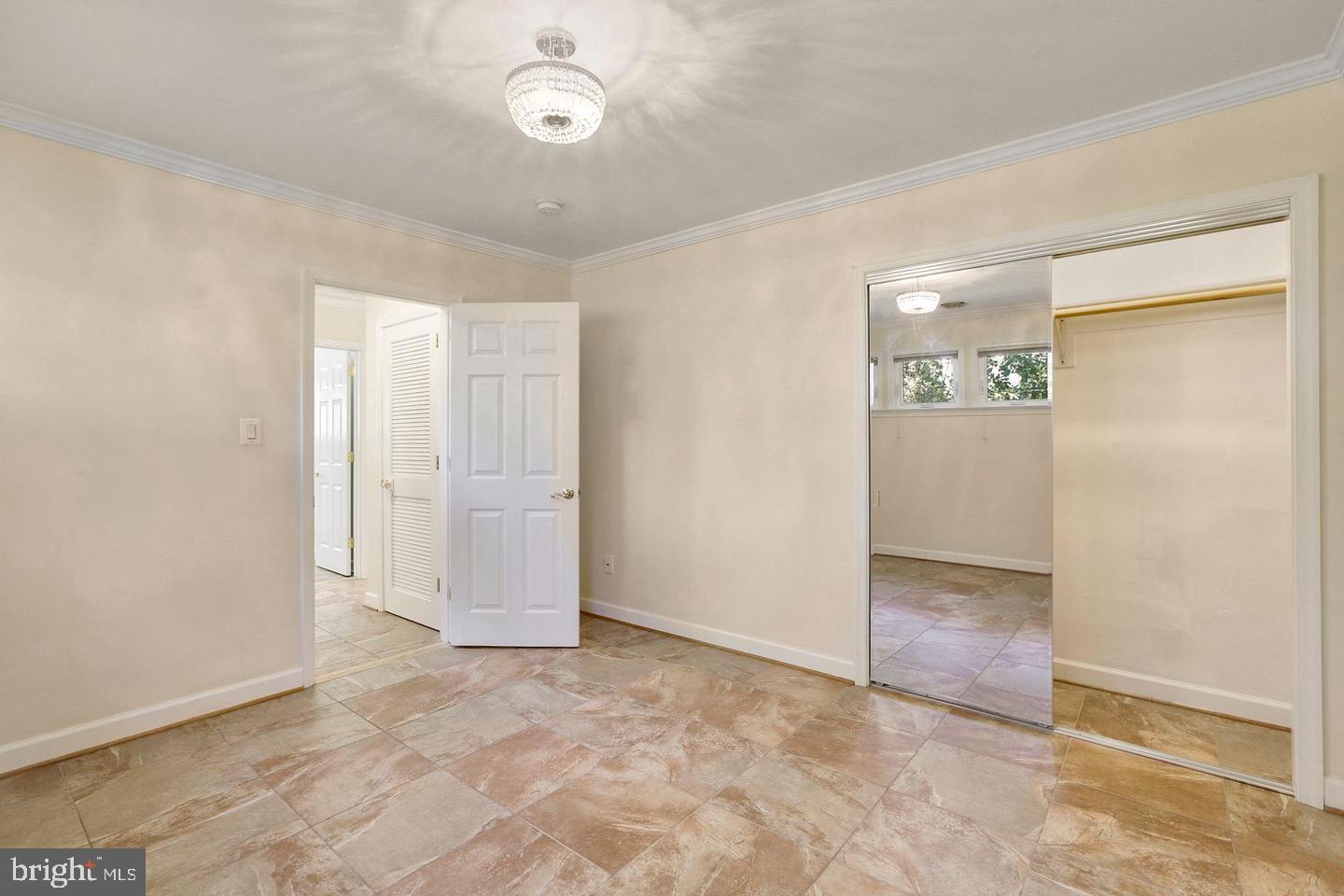 5934 Anniston Road Bethesda, MD 20817 - Photo 15 of 25 Gallery Image 15