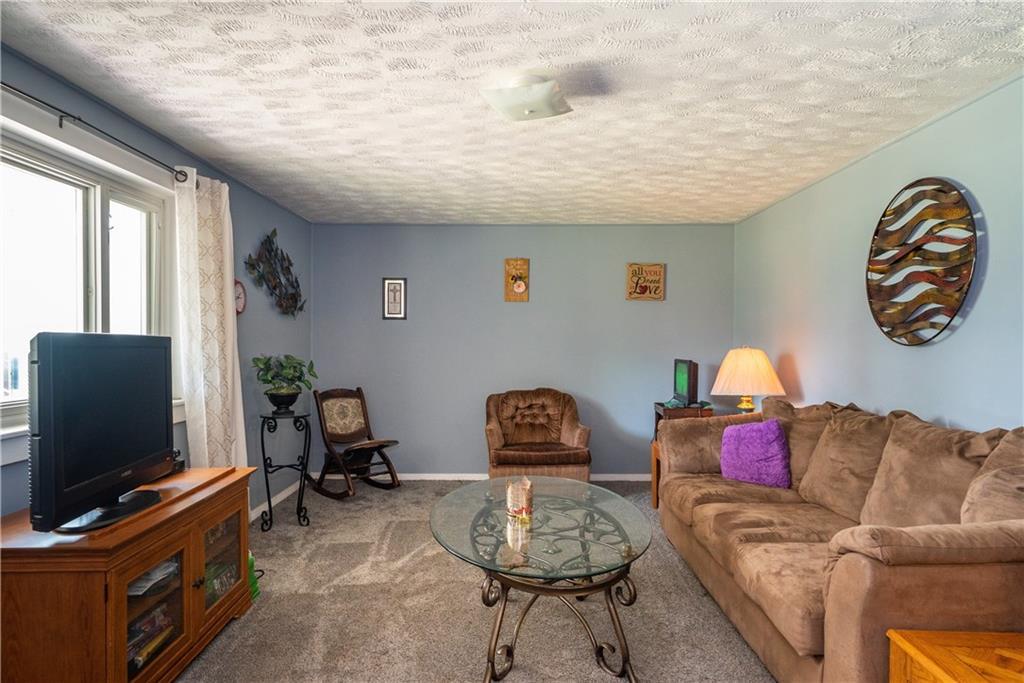 4024 East National Road Springfield, OH 45505 - Photo 6 of 31