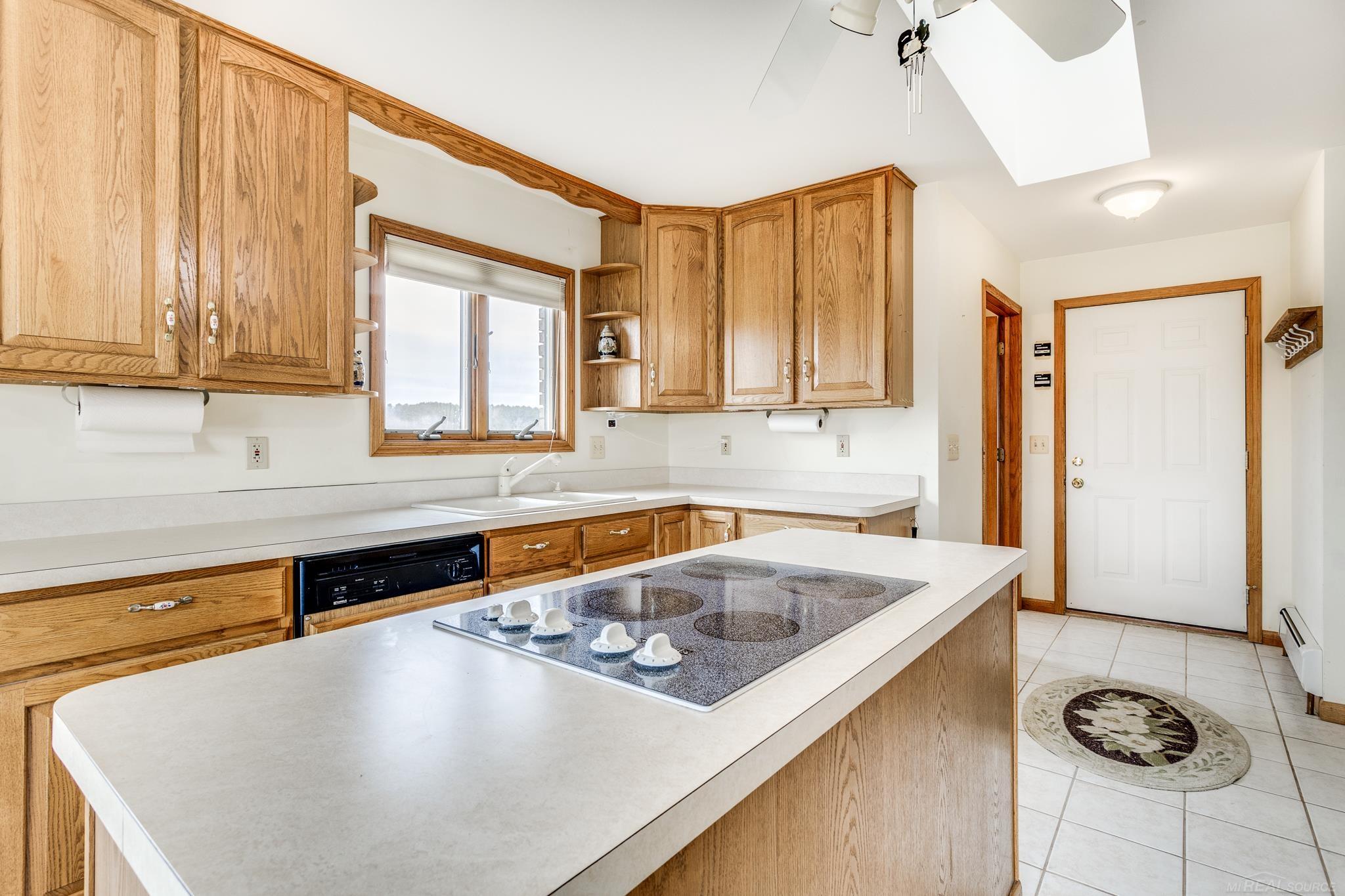 2829 Harneck Road Applegate, MI 48401 - Photo 32 of 77 50105073-31.JPG