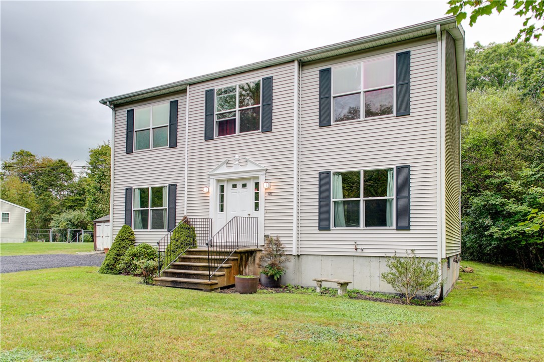 1750 Bulgarmarsh Road Tiverton, RI 02878 - Photo 3 of 50 Gallery Image 3