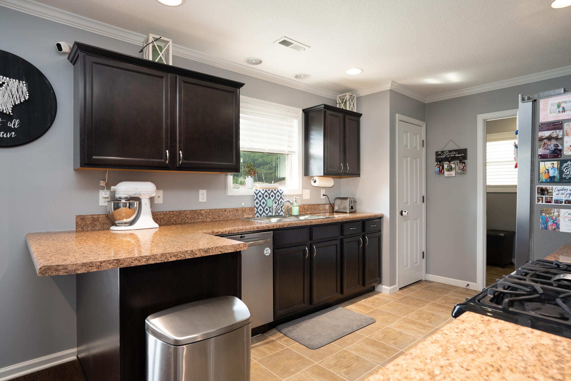 1608 Dempsey Road Knoxville, TN 37932 - Photo 5 of 23 Gallery Image 5
