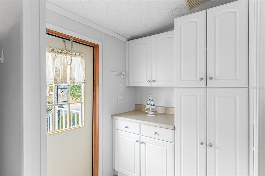 803 Thrush Circle Sebastian, FL 32976 - Photo 9 of 40