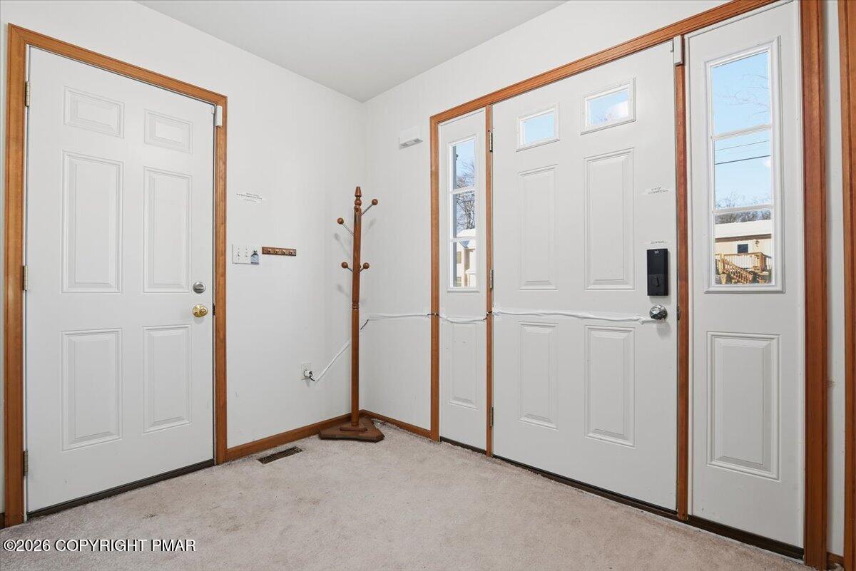 2119 Freedom Way Pocono Summit, PA 18346 - Photo 3 of 57 38-001_DSC_6736