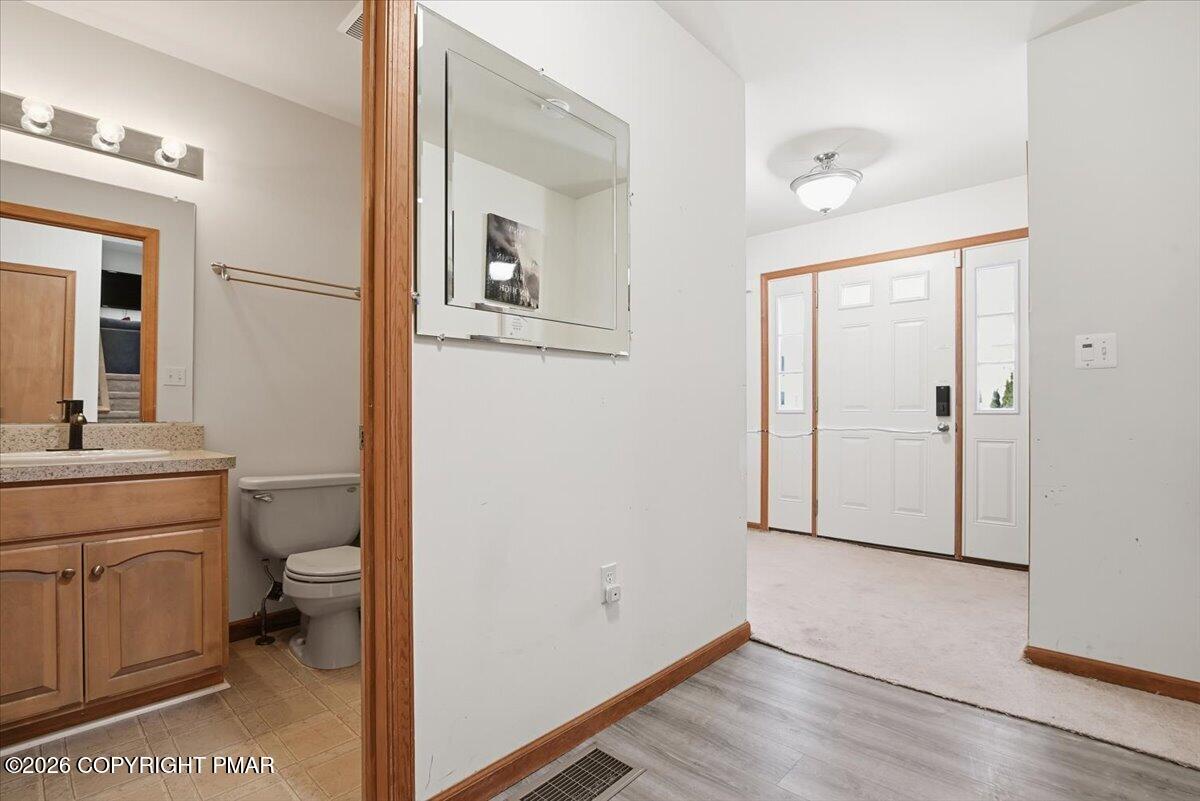 2119 Freedom Way Pocono Summit, PA 18346 - Photo 32 of 57 37-002_DSC_6733